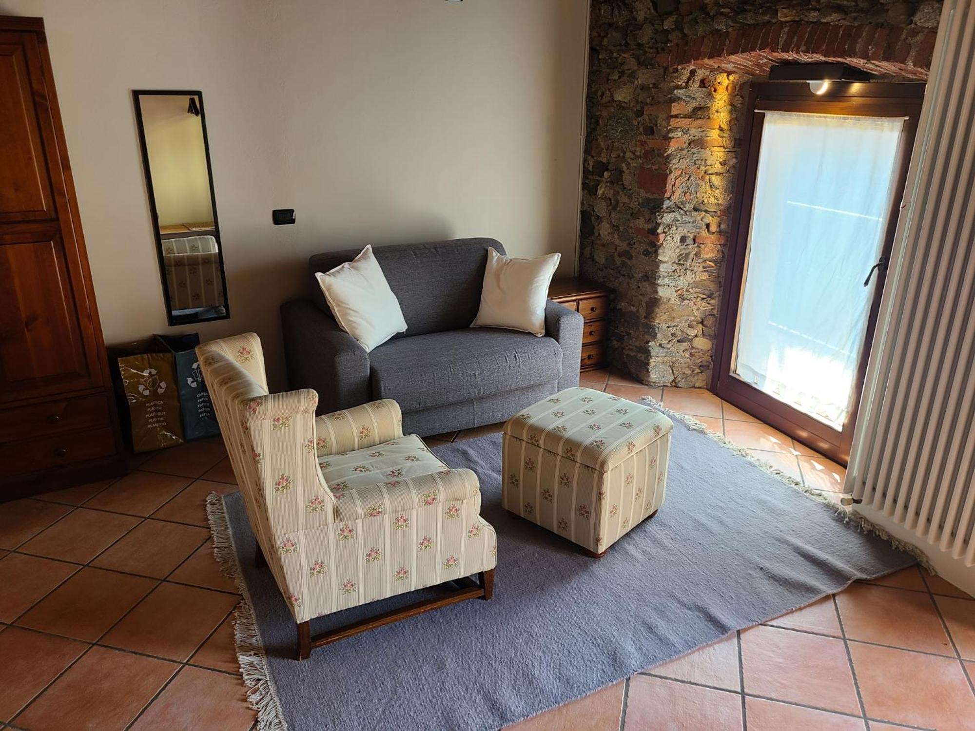 Hotel Robin'S Nest à Paruzzaro Extérieur photo